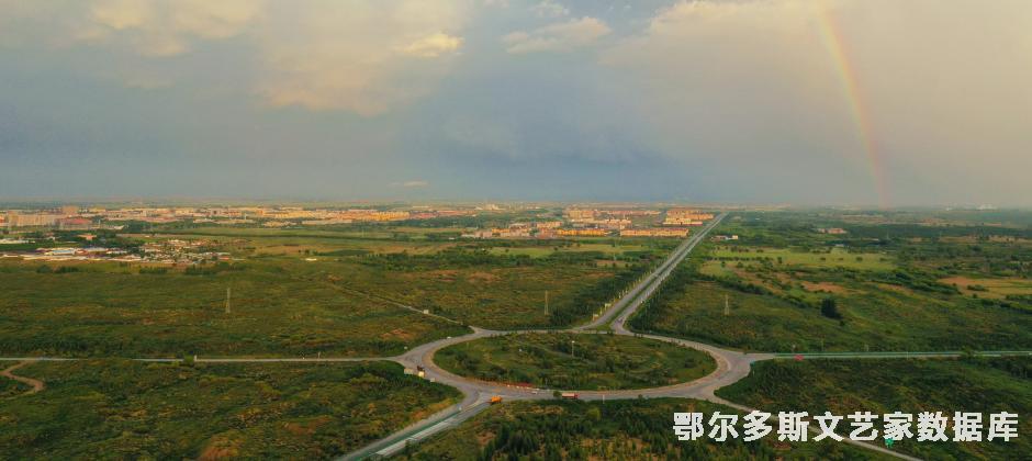 四通八达-------------斯庆巴特尔摄----------13947791033