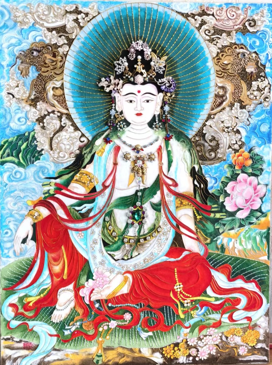 景泰蓝掐丝珐琅彩    水月观音