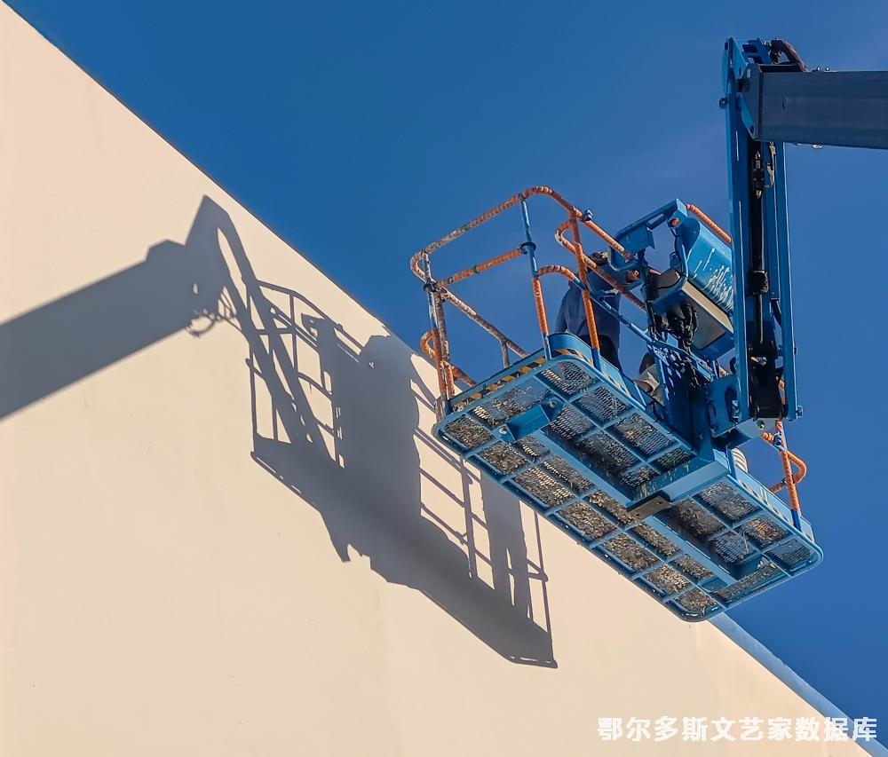 粉刷墙壁焕新颜